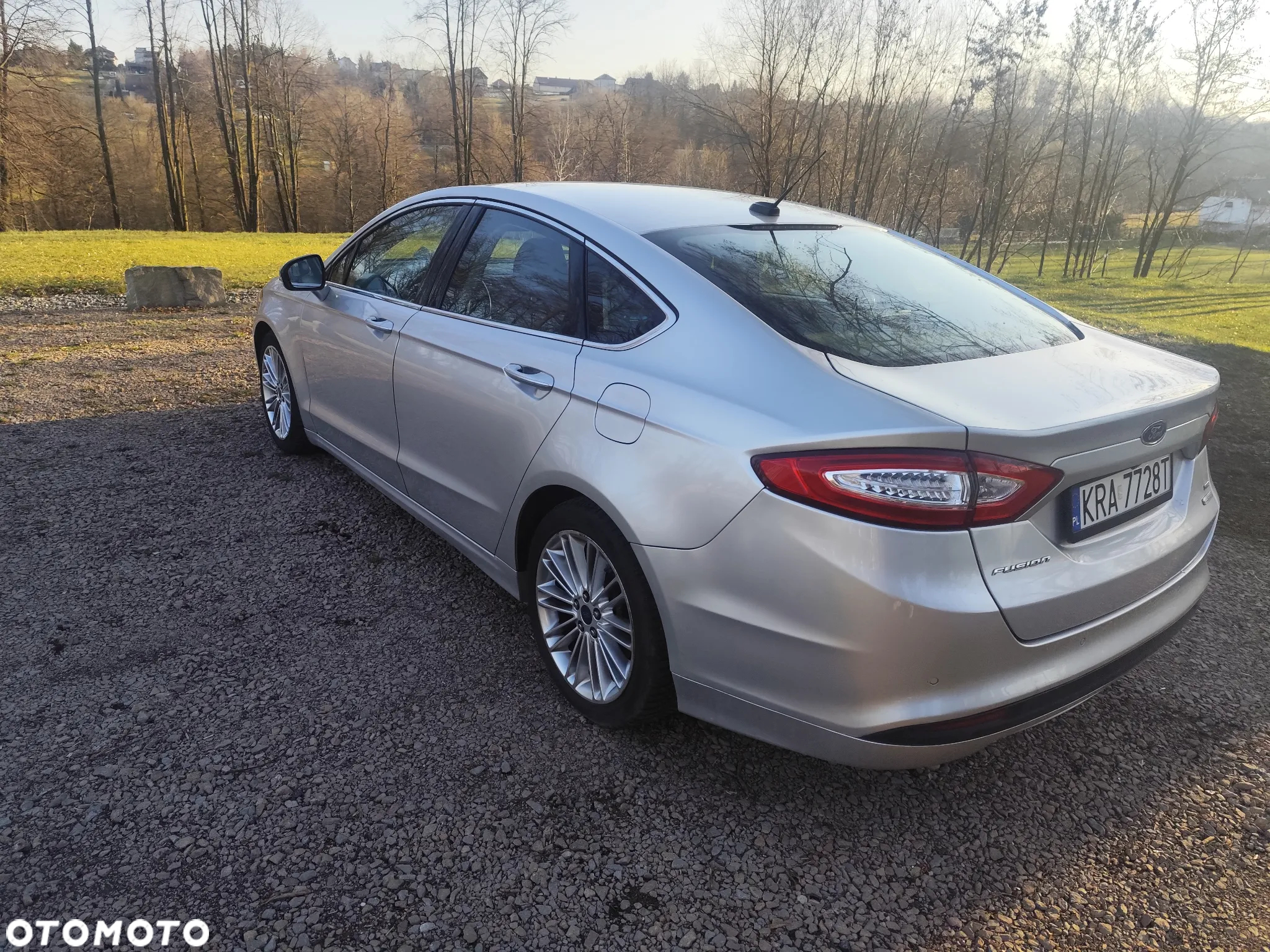 Ford Fusion - 2