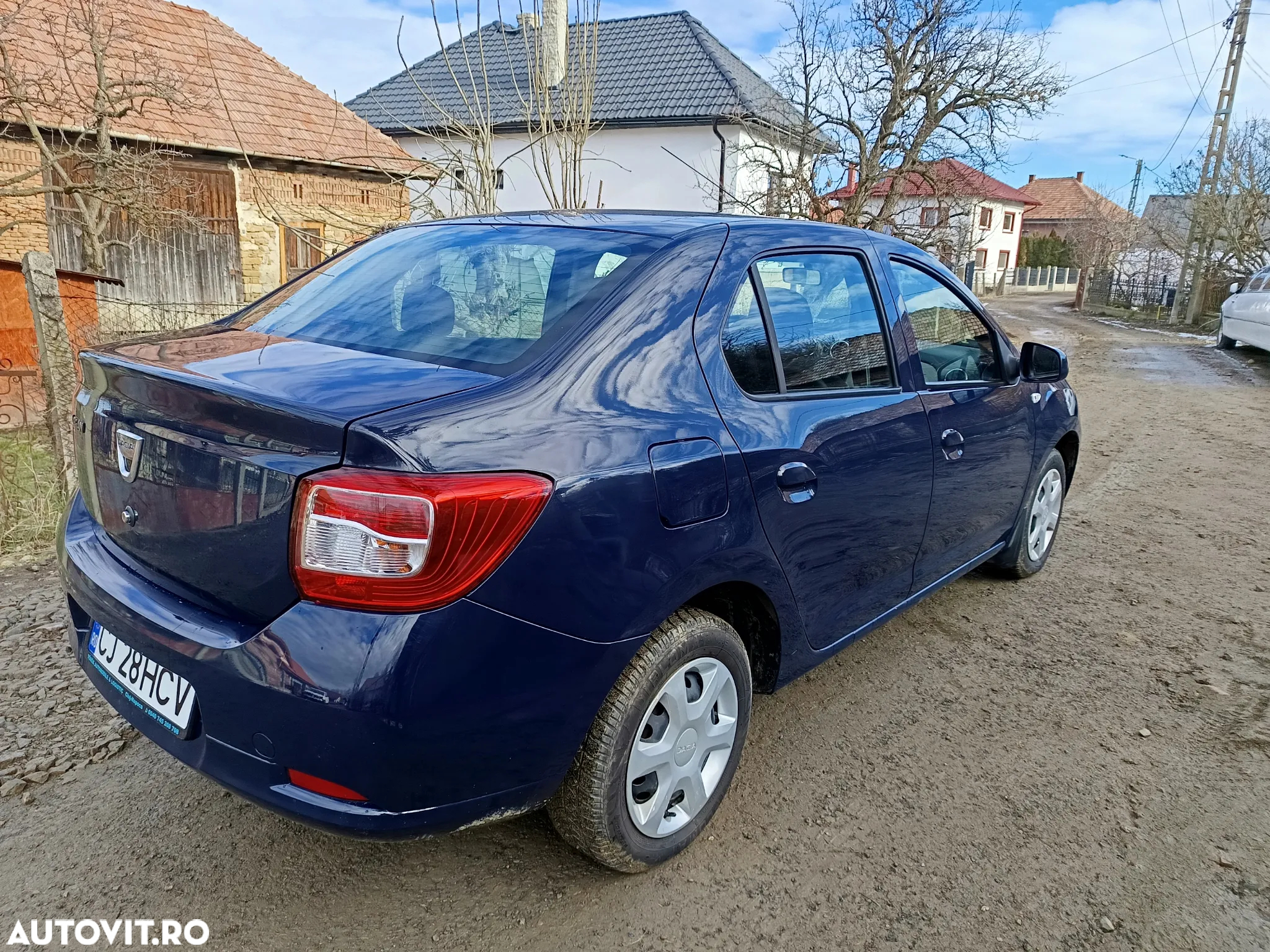Dacia Logan - 4