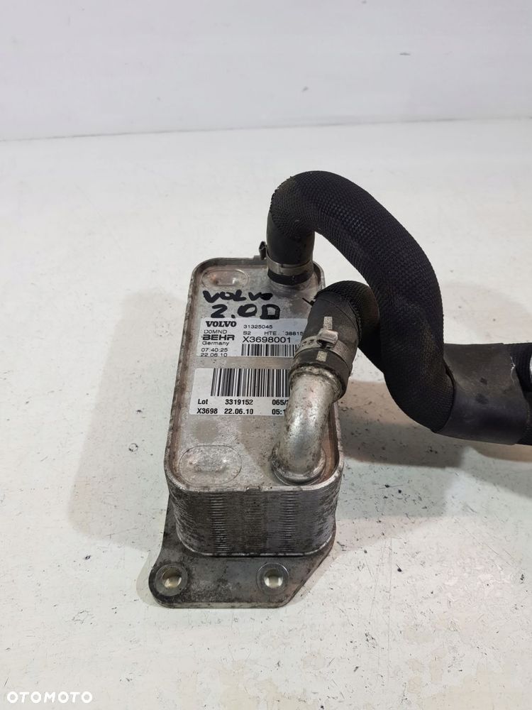 chłodniczka oleju 31325045 volvo v70 xc60 xc70 s60 s80 2.4 2.0d - 11