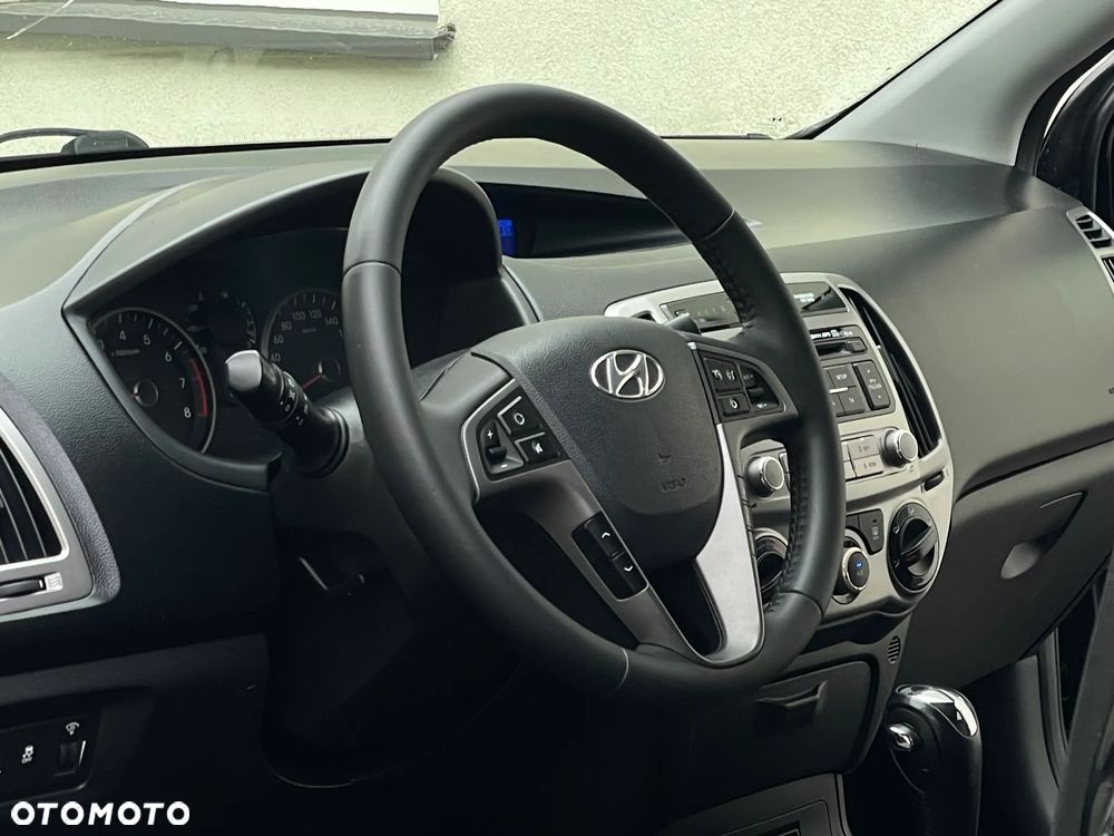 Hyundai i20 1.4 Comfort - 9