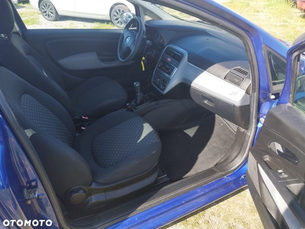 Fiat Punto - 13