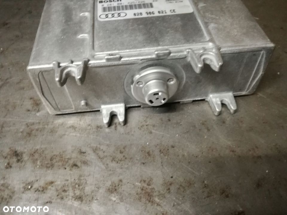 Sterownik Komputer Silnika Audi VW 1.9tdi 110km 028906021CE - 3
