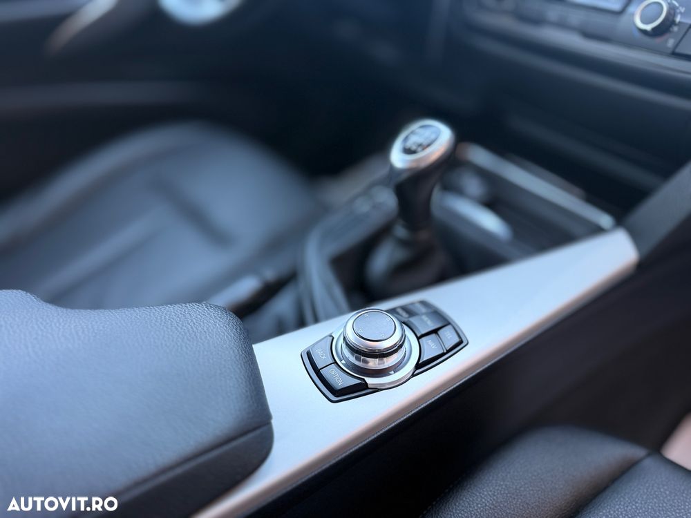 BMW Seria 3 318d - 8