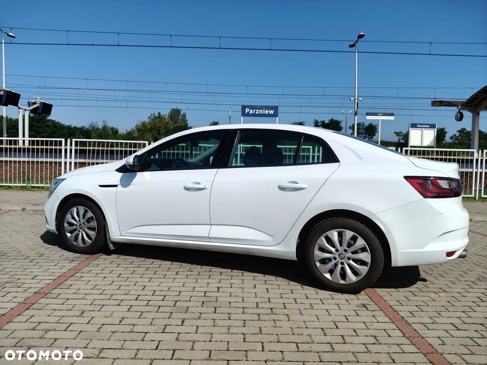 Renault Megane 1.6 SCe Life - 4