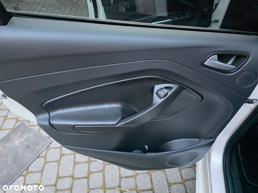 Ford Kuga 2.0 TDCi 4x4 Individual - 16