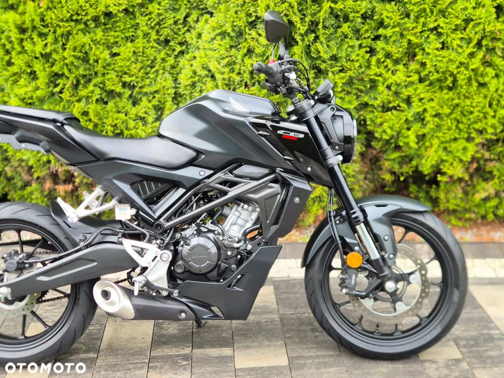 Honda CB - 8
