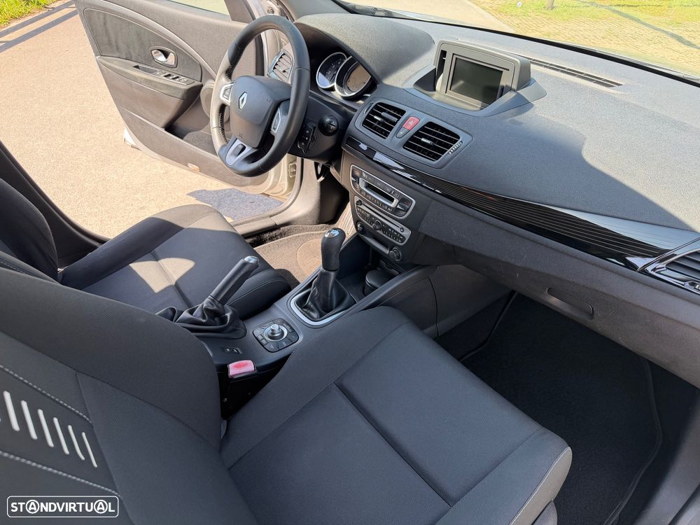 Renault Mégane 1.5 dCi Dynamique - 10