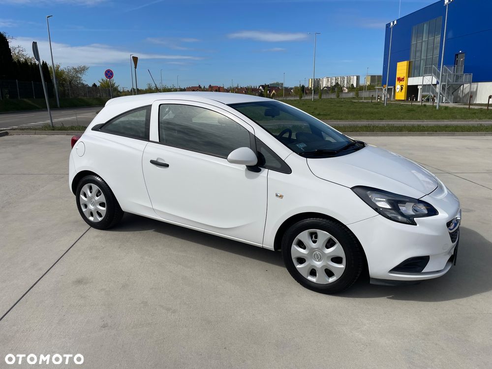 Opel Corsa 1.2 16V Essentia - 6
