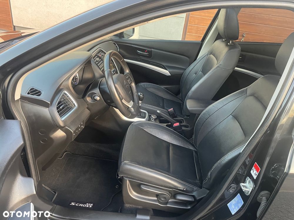 Suzuki SX4 S-Cross 1.4 Boosterjet Allgrip Comfort+ - 25