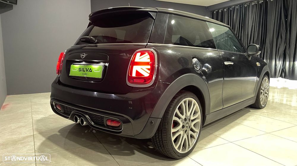 MINI 3 Portas Cooper SD Auto - 6