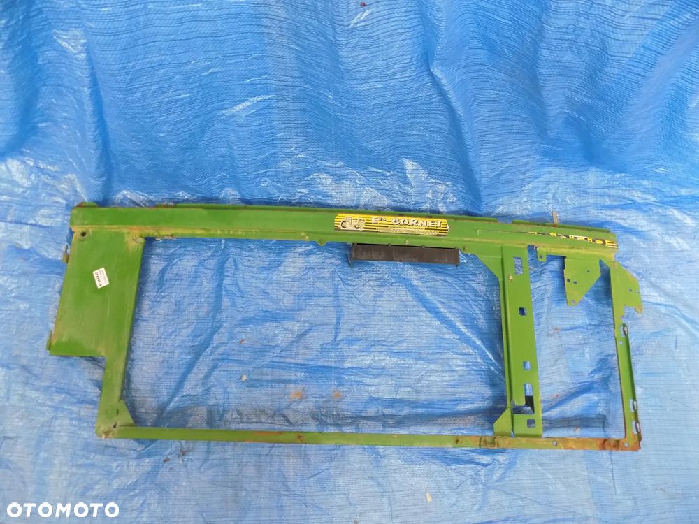 John Deere seria 6000, 6600 6800 6900 bok maski prawy osłona obudowa silnika