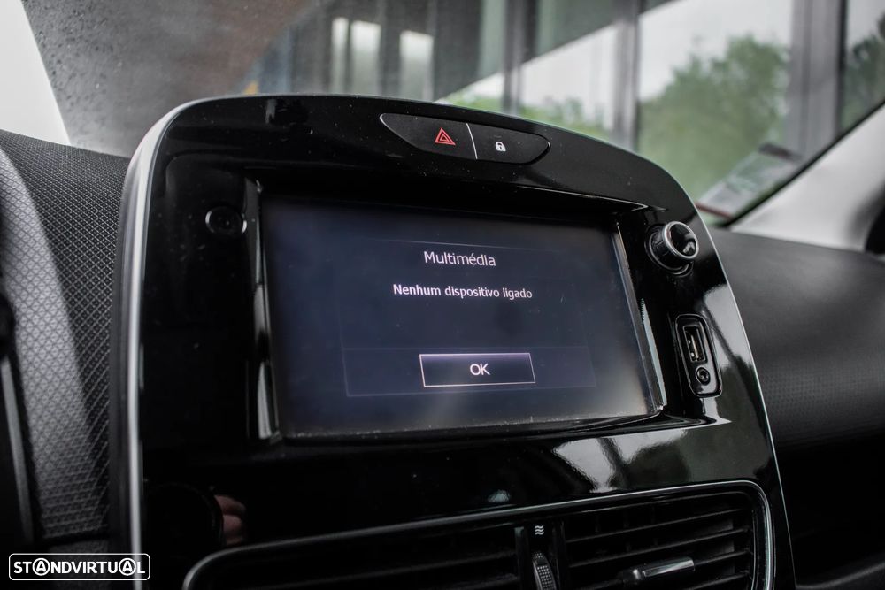 Renault Clio 1.5 dCi Zen - 29