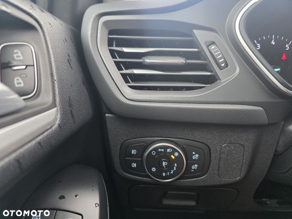 Ford Focus 1.5 EcoBoost STart-Stopp-System TITANIUM - 22