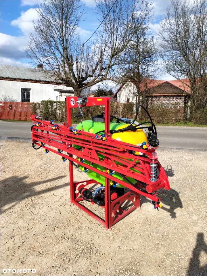 Sokół Opryskiwacz zawieszany 200/300/400/600/800l DEMAROL /szczelinowe + RSM - 7