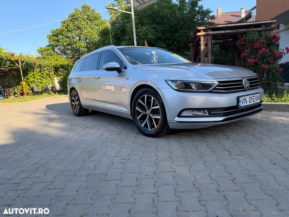 Volkswagen Passat 2.0 TDI SCR 4Motion DSG BlueM Tech Comfortline - 2