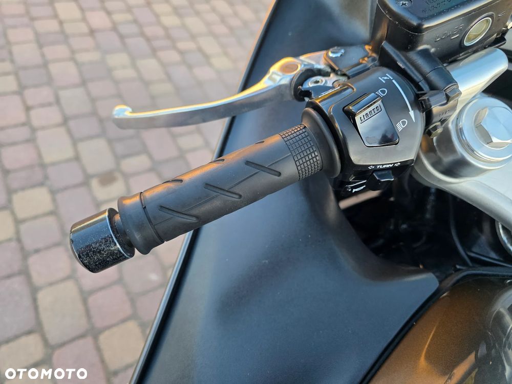 Honda CBR - 36