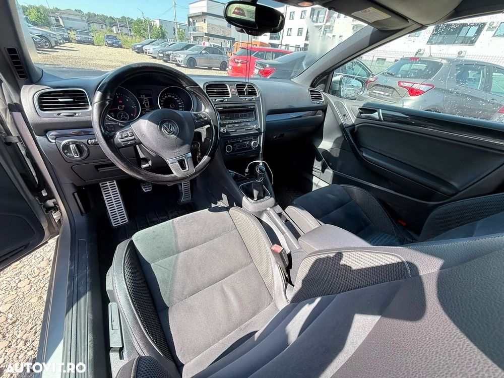 Volkswagen Golf 1.6 TDI BMT - 18