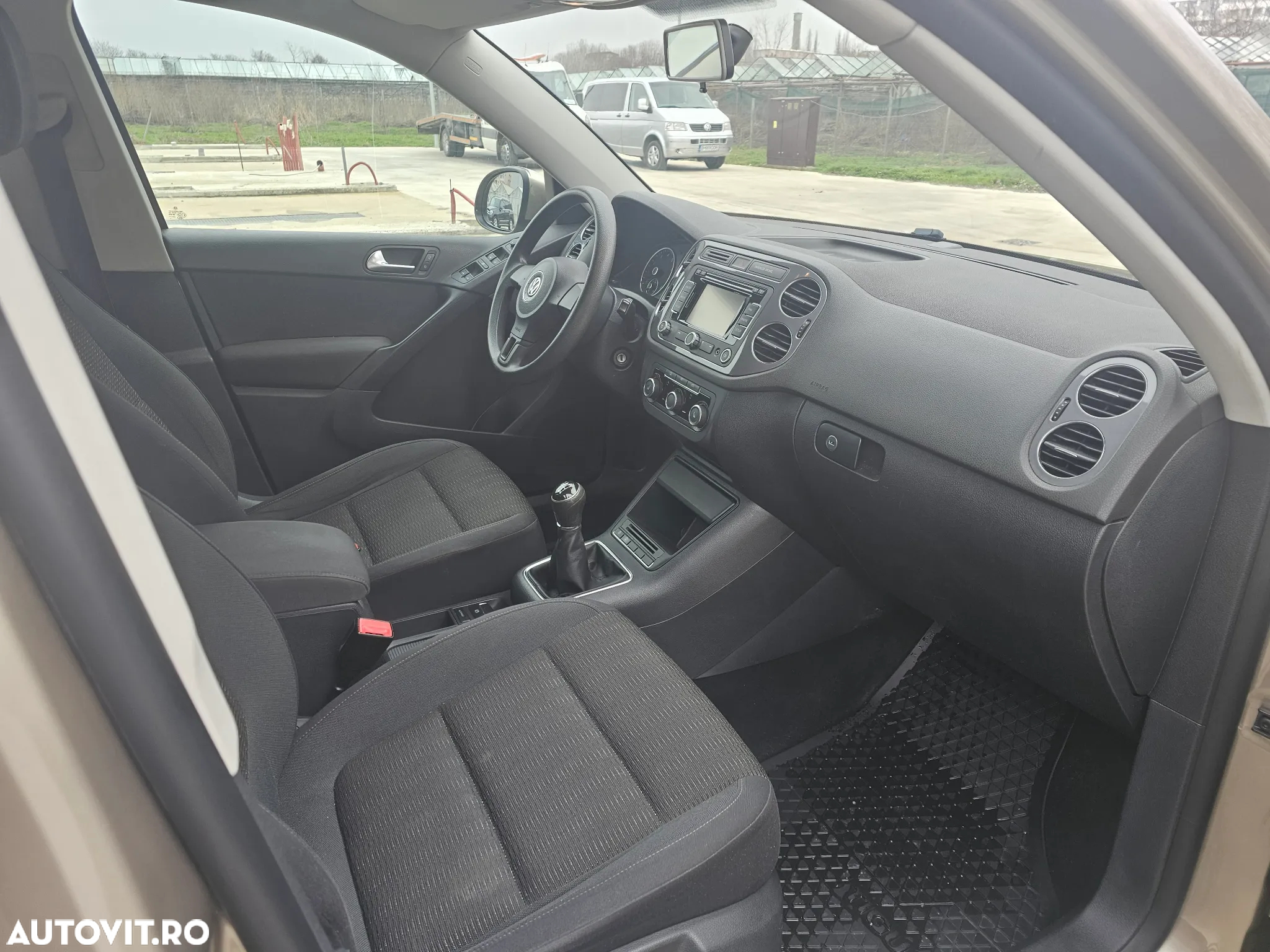 Volkswagen Tiguan 1.4 TSI BMT Sport&Style - 6