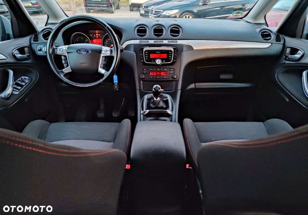 Ford S-Max 2.0 TDCi Trend - 10