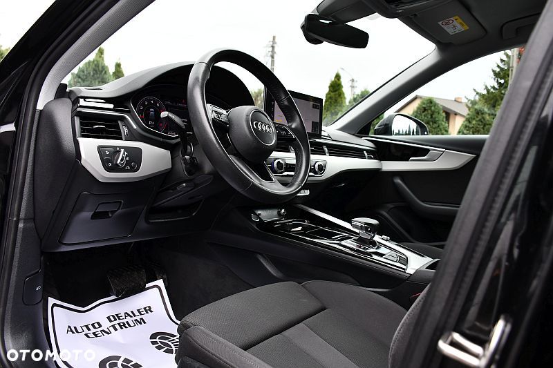Audi A4 Avant 35 TFSI S tronic sport - 9