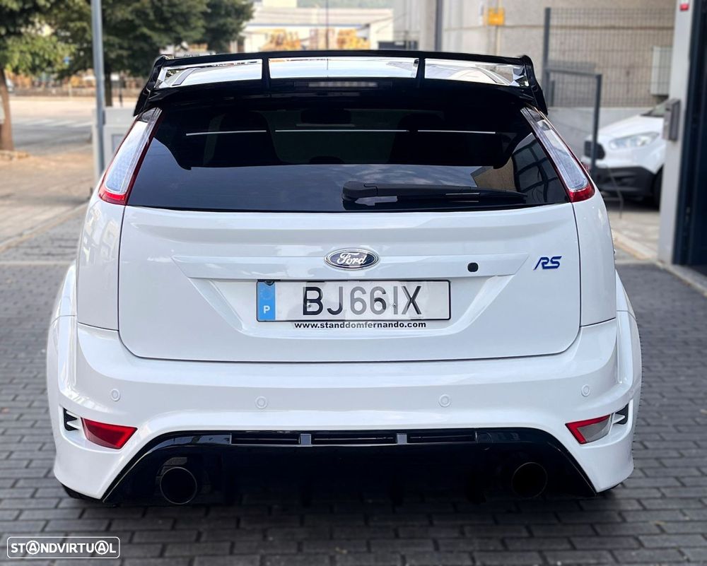 Ford Focus 2.5 T RS - 24