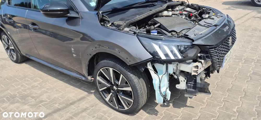 Peugeot 208 1.2 PureTech GT S&S EAT8 - 5