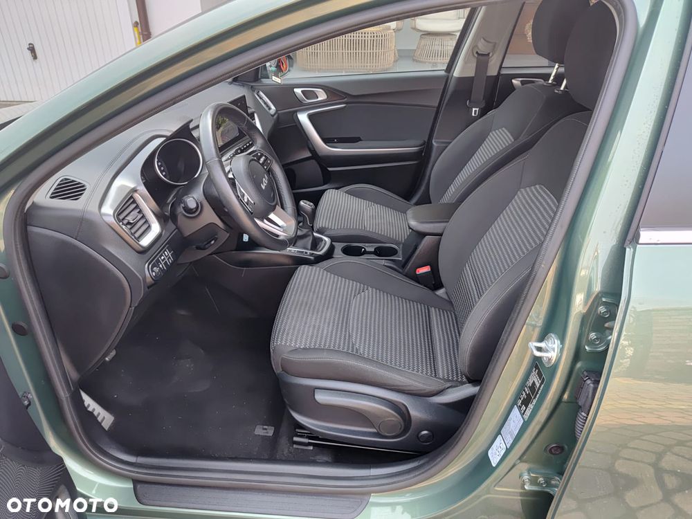 Kia Ceed 1.0 T-GDI 100 OPF Edition 7 - 12