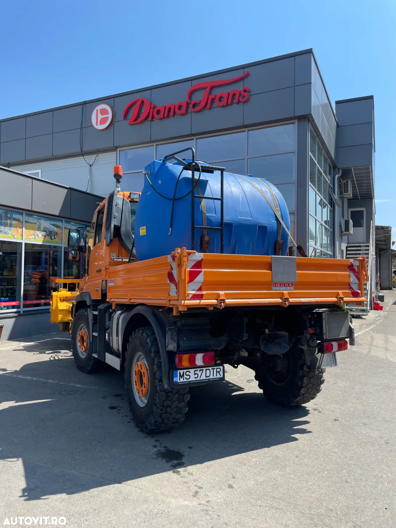 Mercedes-Benz UNIMOG U218 - 12