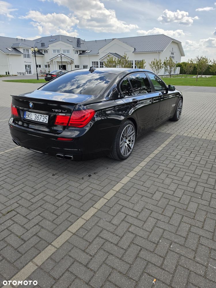 BMW Seria 7 - 1
