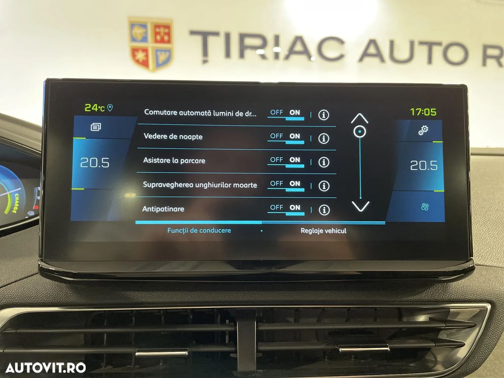 Peugeot 3008 Hybrid 225 e-EAT8 GT Pack - 22