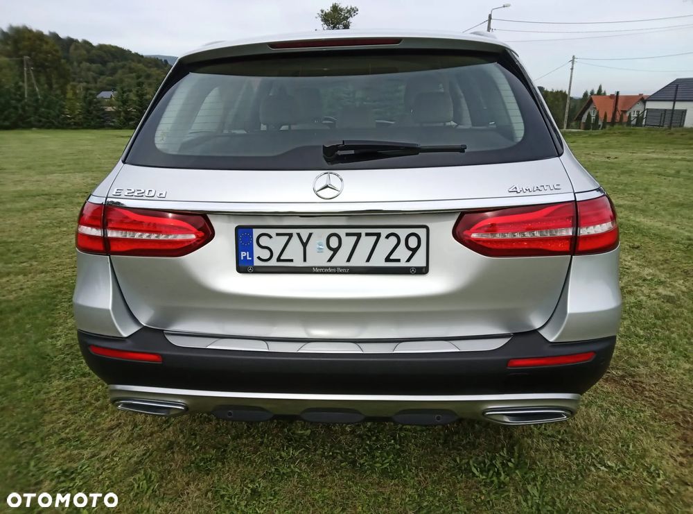 Mercedes-Benz Klasa E 220 d 4Matic T All-Terrain 9G-TRONIC Avantgarde - 4
