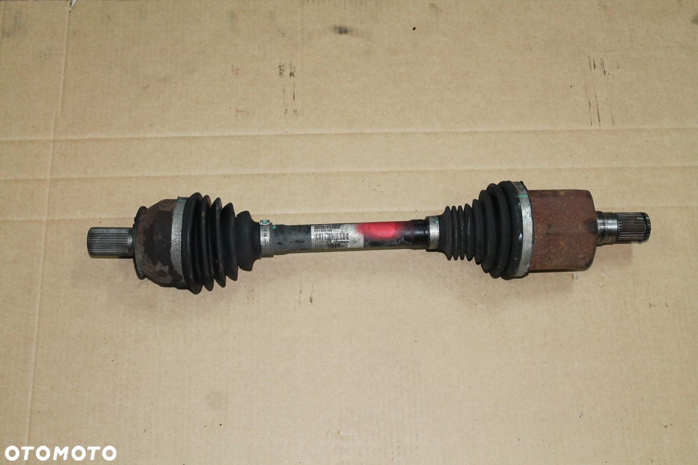 VOLVO V60 S60 V70 PÓŁOŚ PRZEGUB D3 D4 T5 P31325108 - 1