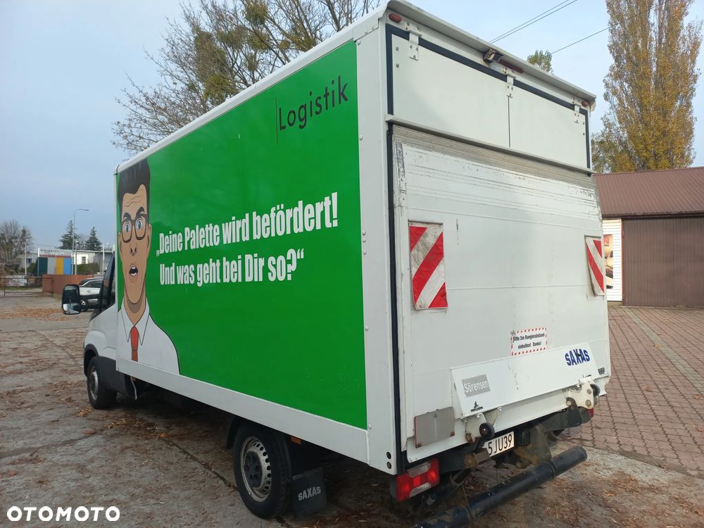 Zabudowa kontener + winda  Iveco Daily - 3
