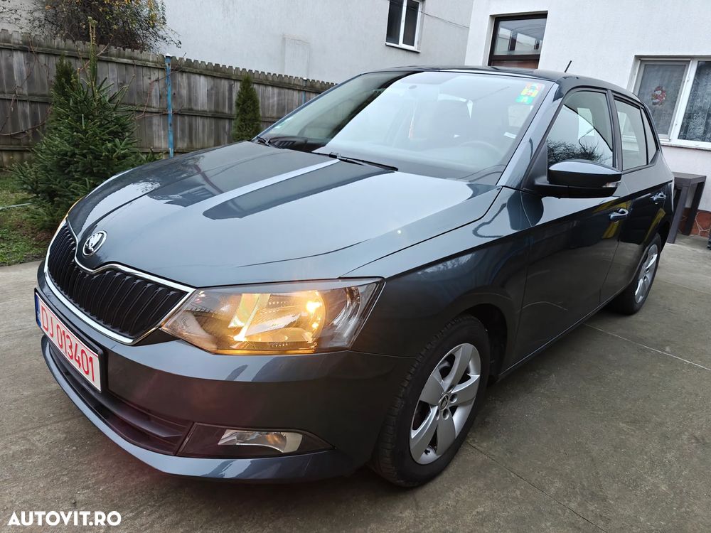 Skoda Fabia 1.0 TSI Active - 2