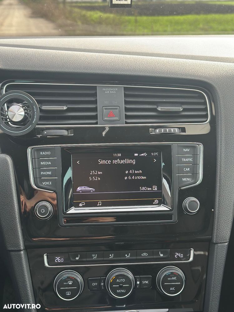 Volkswagen Golf 1.6 TDI BlueMotion Technology DSG Cup - 4