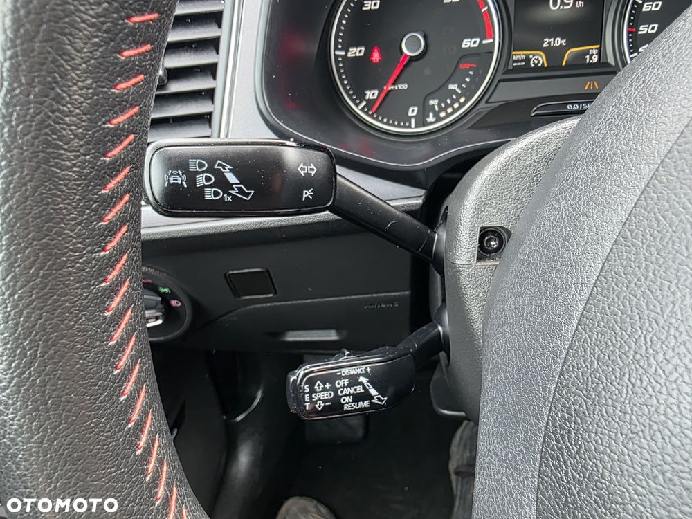 Seat Leon Sportstourer 2.0 TDI DPF DSG FR - 24
