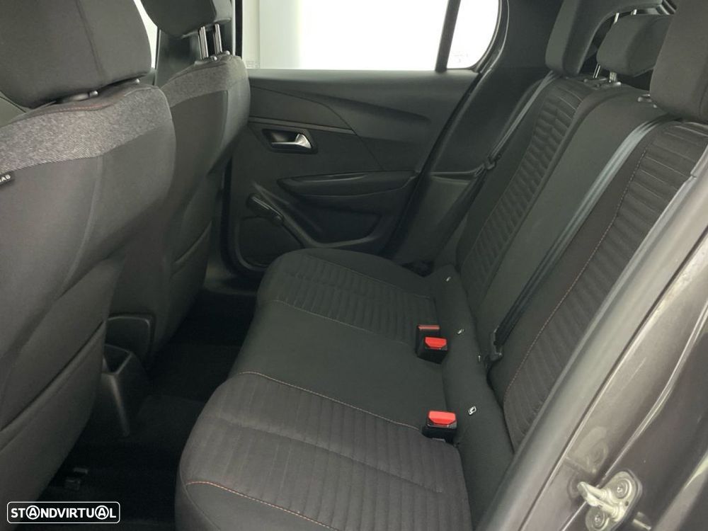 Peugeot 208 1.2 PureTech Active - 12