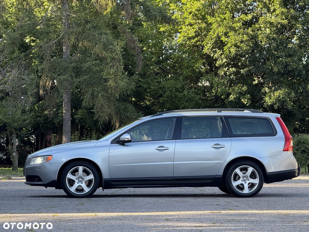 Volvo V70 - 3