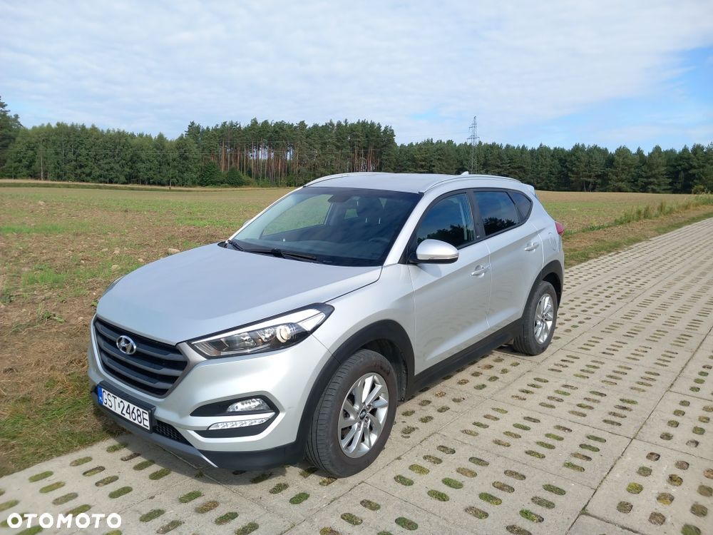 Hyundai Tucson 1.7 CRDI BlueDrive Style 2WD - 1