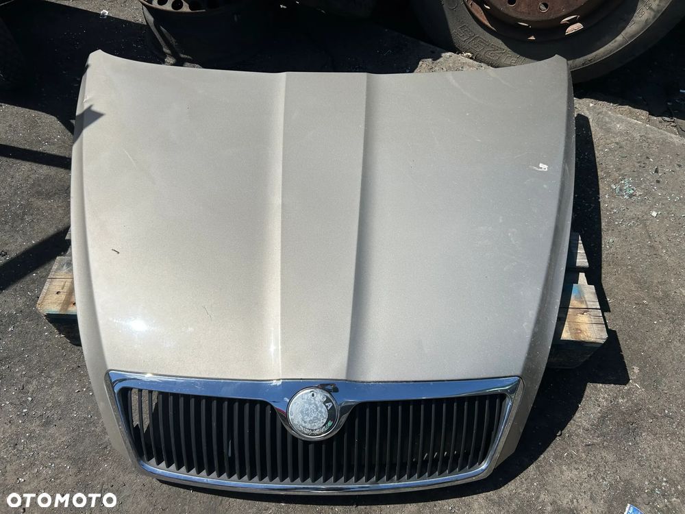 MASKA POKRYWA SILNIKA SKODA OCTAVIA II - 1