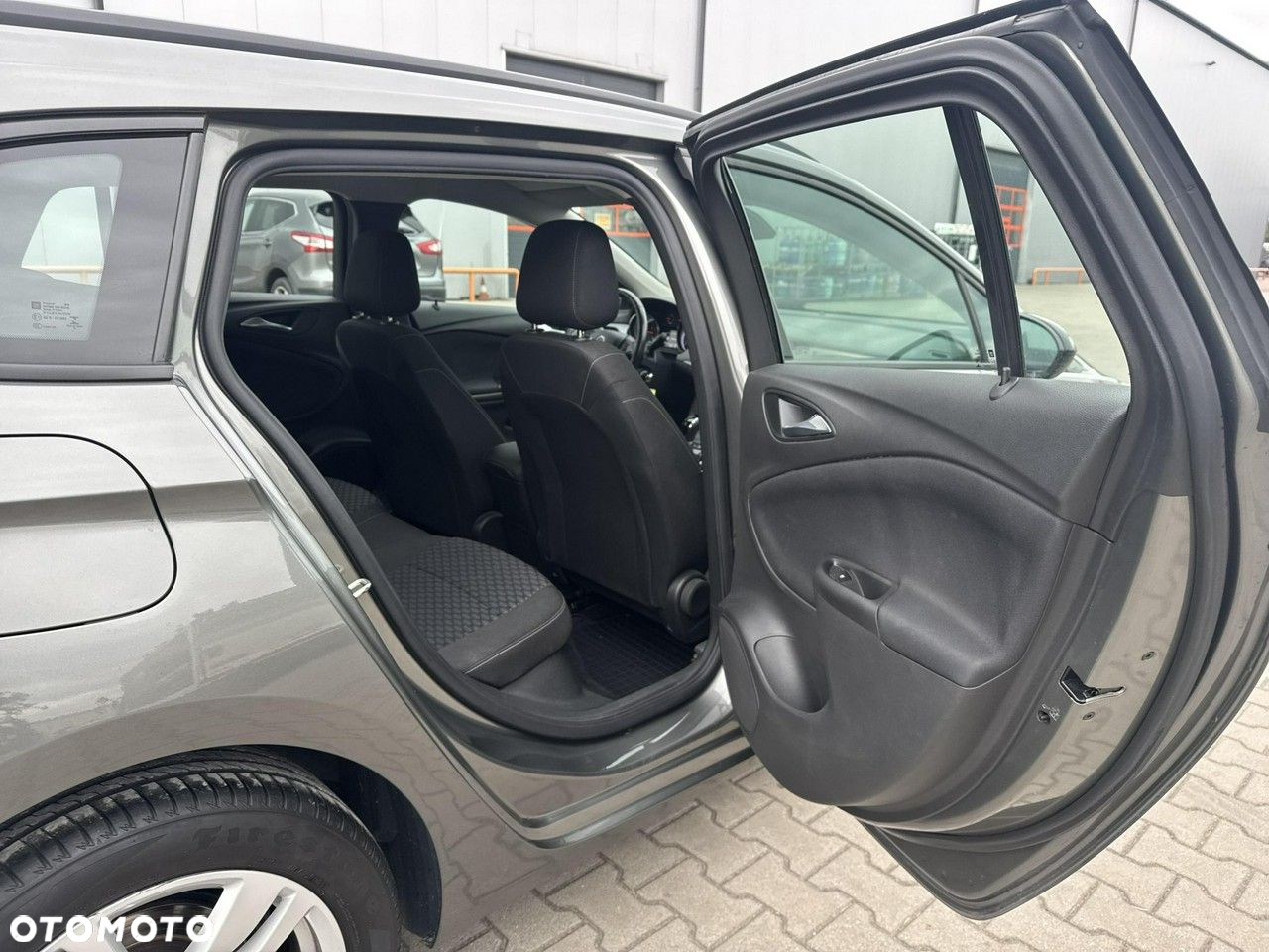Opel Astra - 17