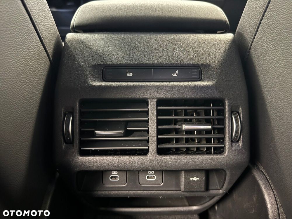 Land Rover Discovery Sport - 19