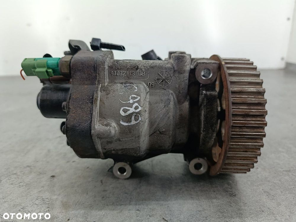 POMPA WTRYSKOWA RENAULT CLIO III FL 8200707450-B  8200057225 R9042A070C - 4