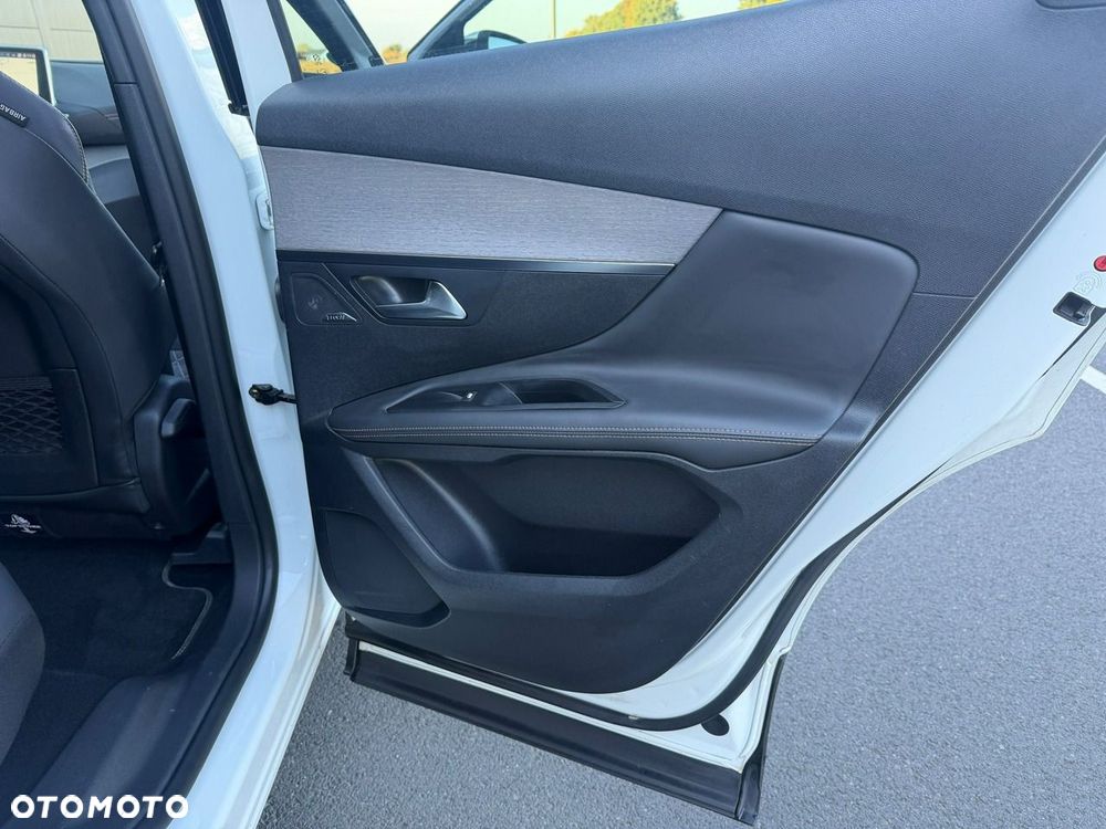 Peugeot 3008 2.0 BlueHDi GT S&S EAT6 - 27