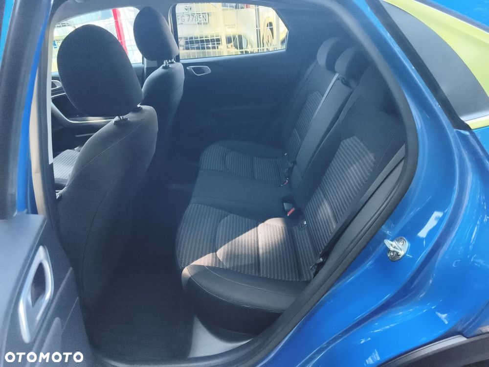 Kia XCeed 1.5 T-GDI M - 14