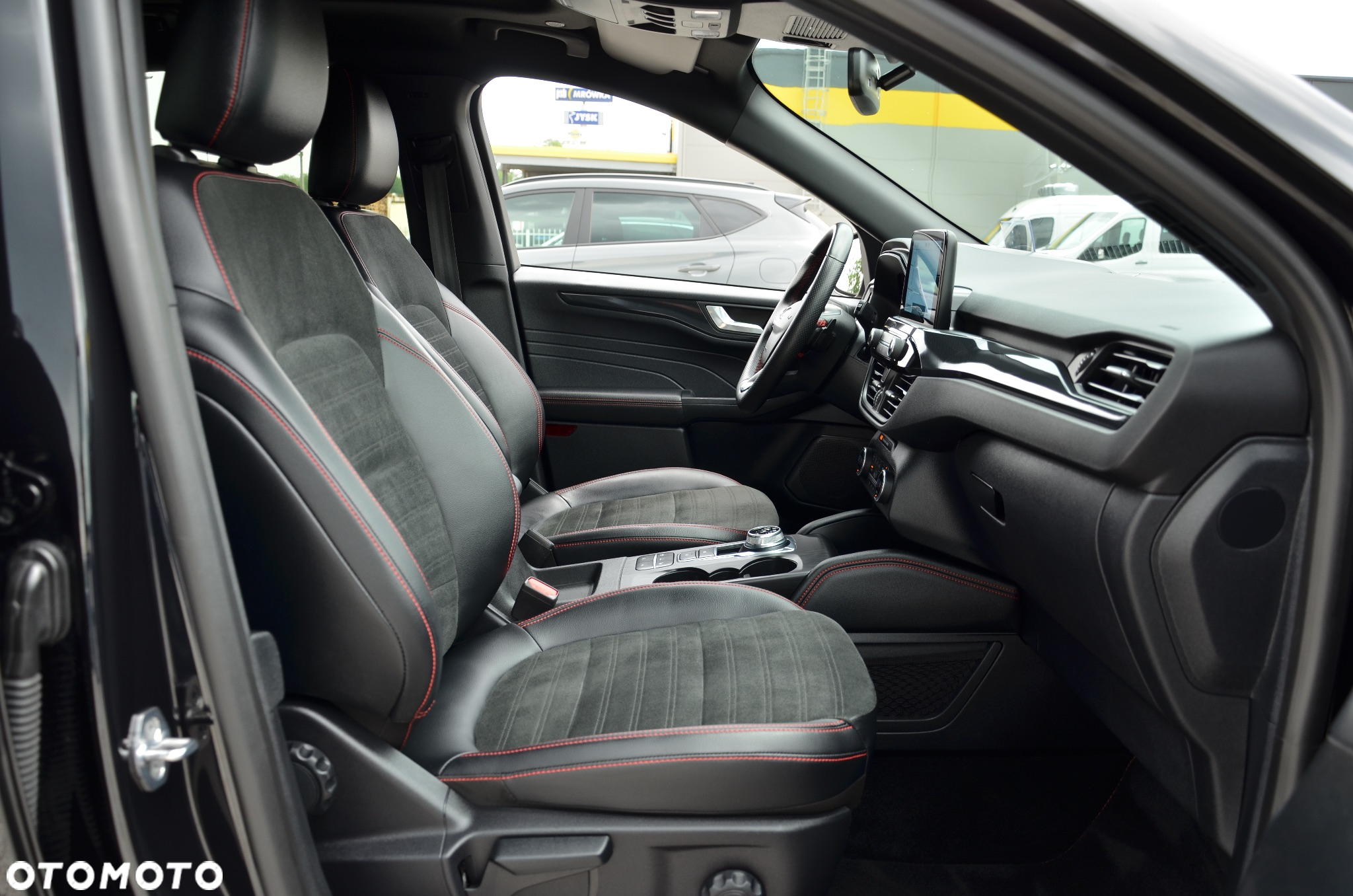 Ford Kuga 2.0 EcoBlue AWD ST-Line X - 9