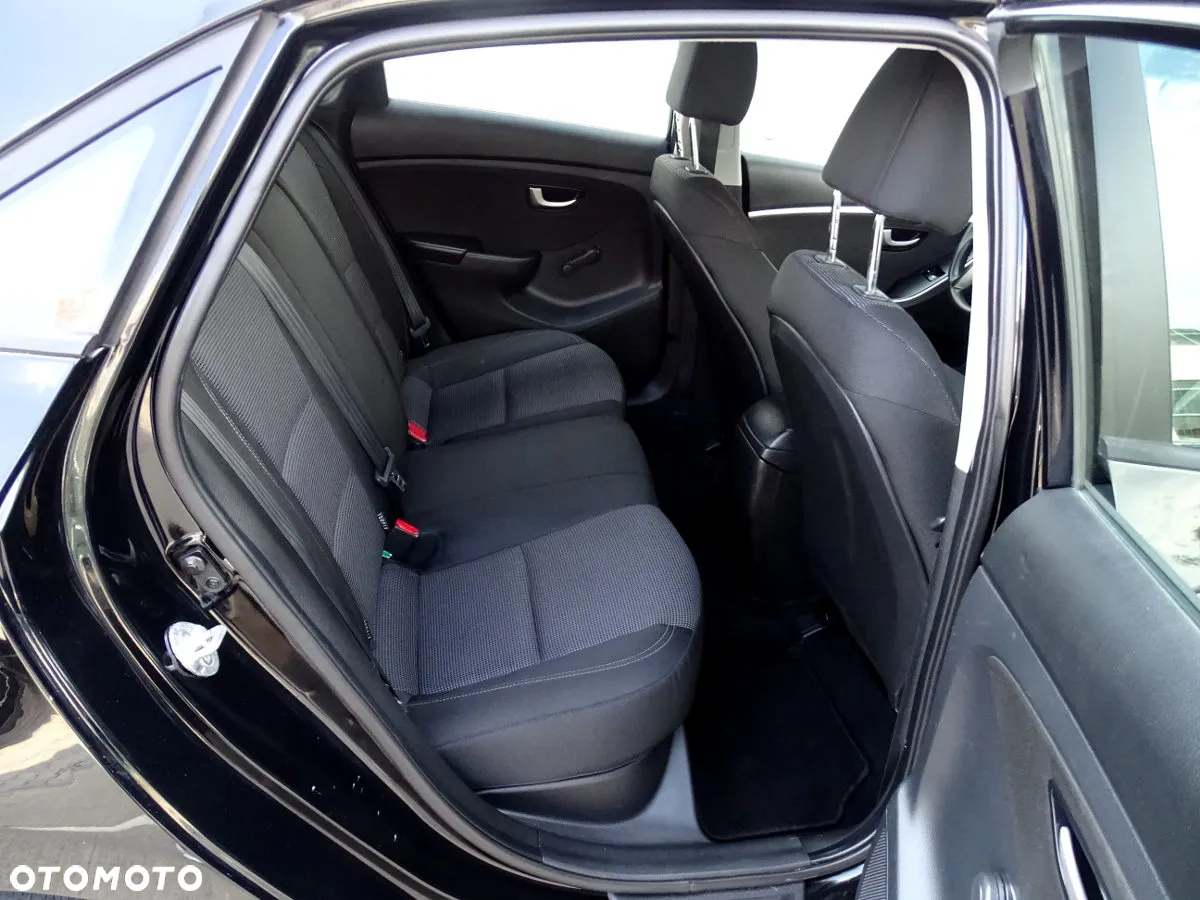 Hyundai i30 1.6 CRDi Comfort - 15