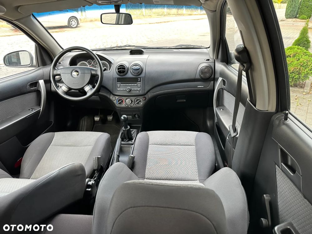 Chevrolet Aveo 1.2 - 23