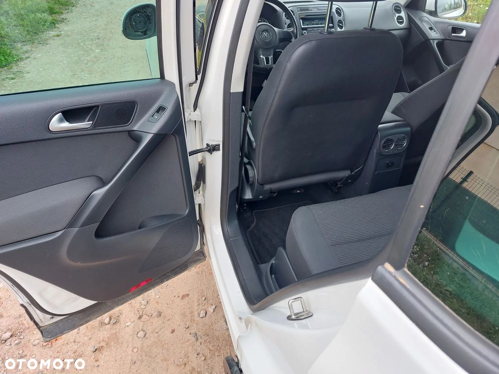 Volkswagen Tiguan - 18