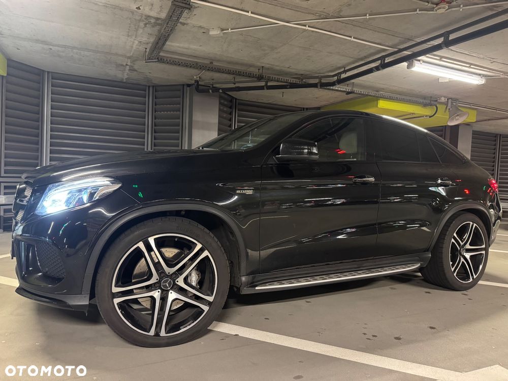 Mercedes-Benz GLE AMG Coupe 43 4-Matic - 22